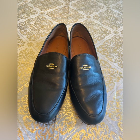 Coach Mavis Loafer. - Picture 1 of 5
